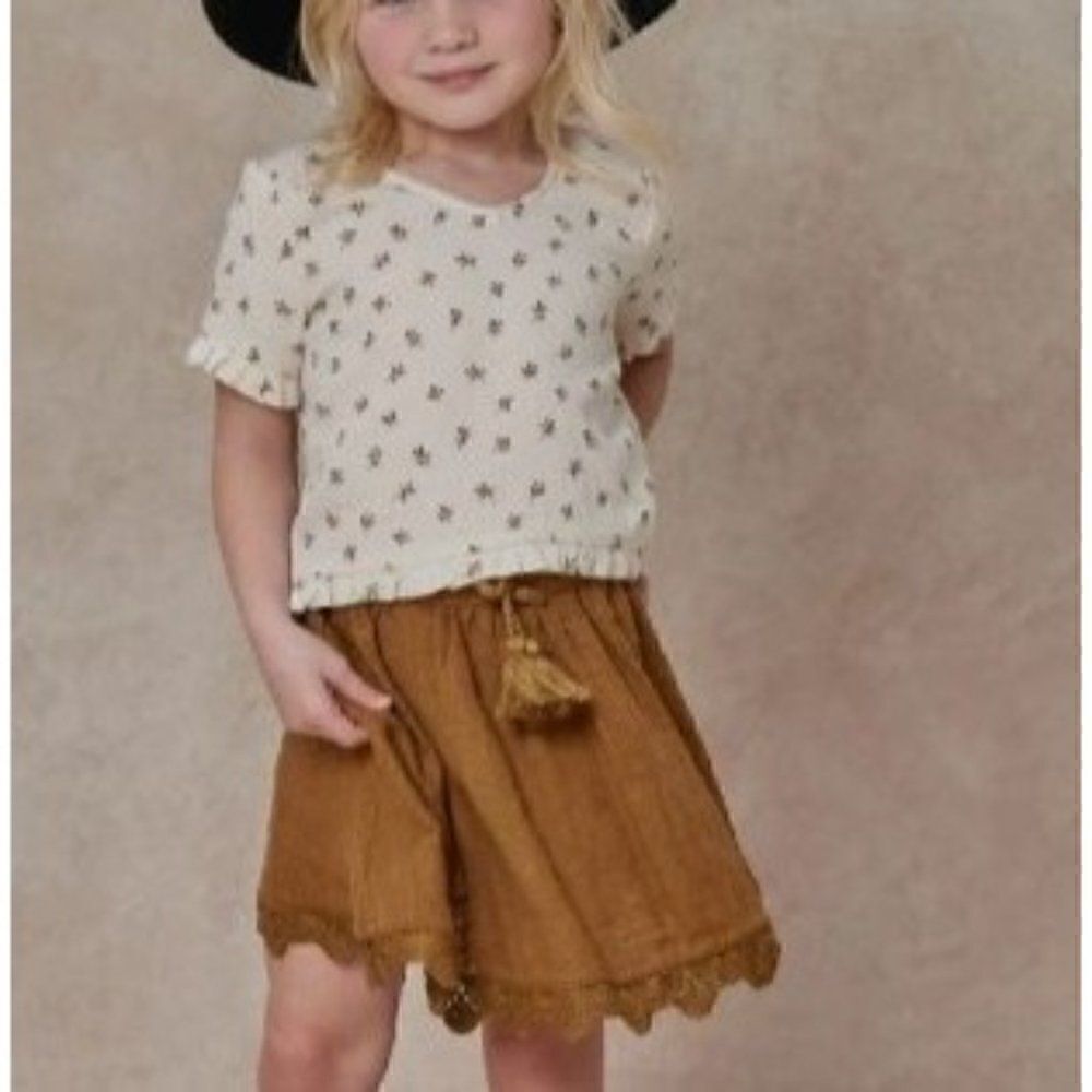NWT! Rylee + Cru Rory Top In Olive Branch, Size 4-5Y - Picture 2 of 3